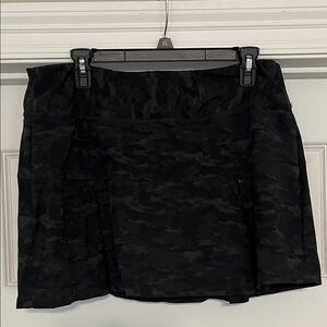 Black Camouflage Women's Active Skort size L